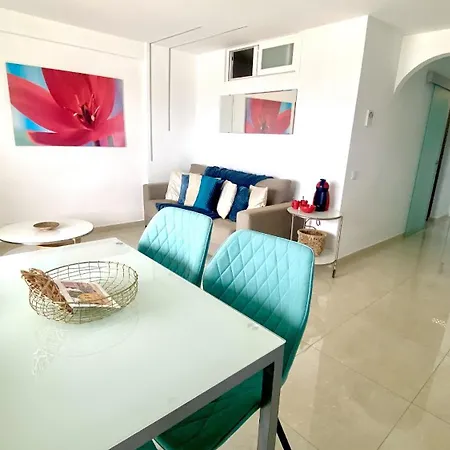 Flamingo Luxury Views By Deihu Experiences דירה פאלם-מאר